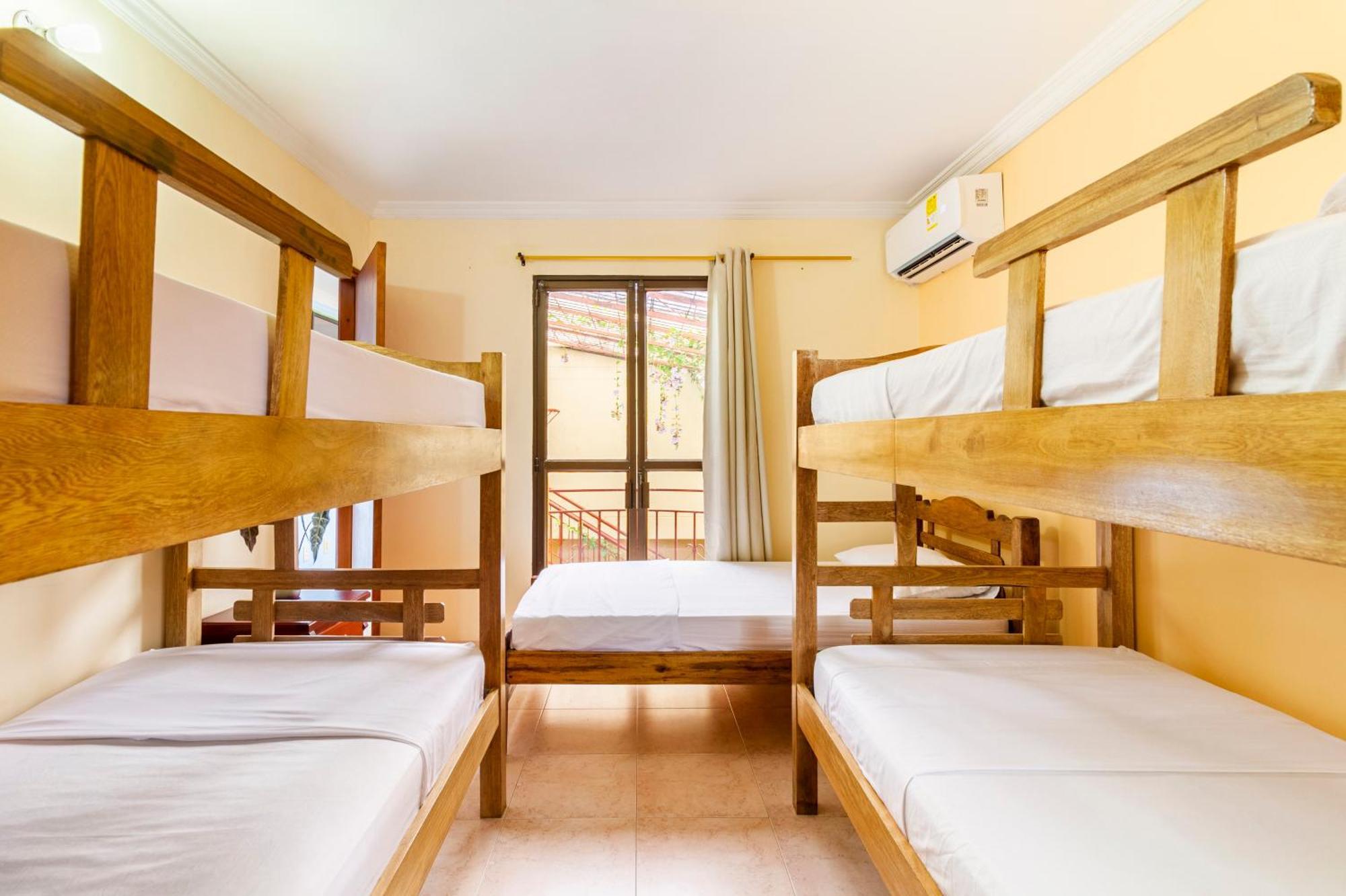 Hostal Cartagonova - Habitaciones Privadas Y Amplias Cerca A Zonas Turisticas Cartagena Екстер'єр фото