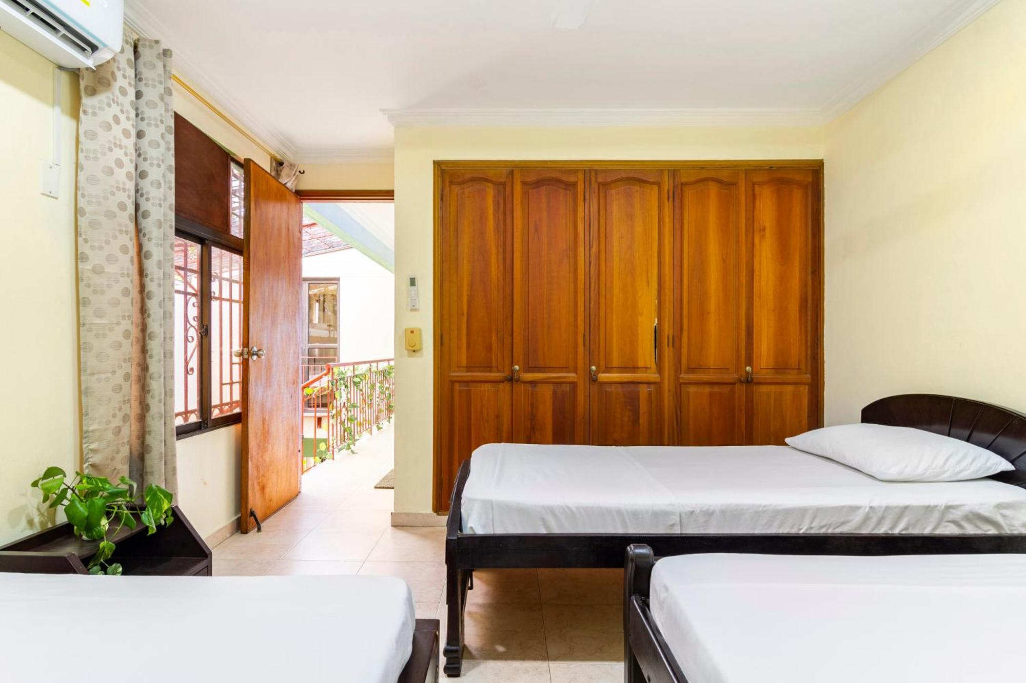 Hostal Cartagonova - Habitaciones Privadas Y Amplias Cerca A Zonas Turisticas Cartagena Екстер'єр фото