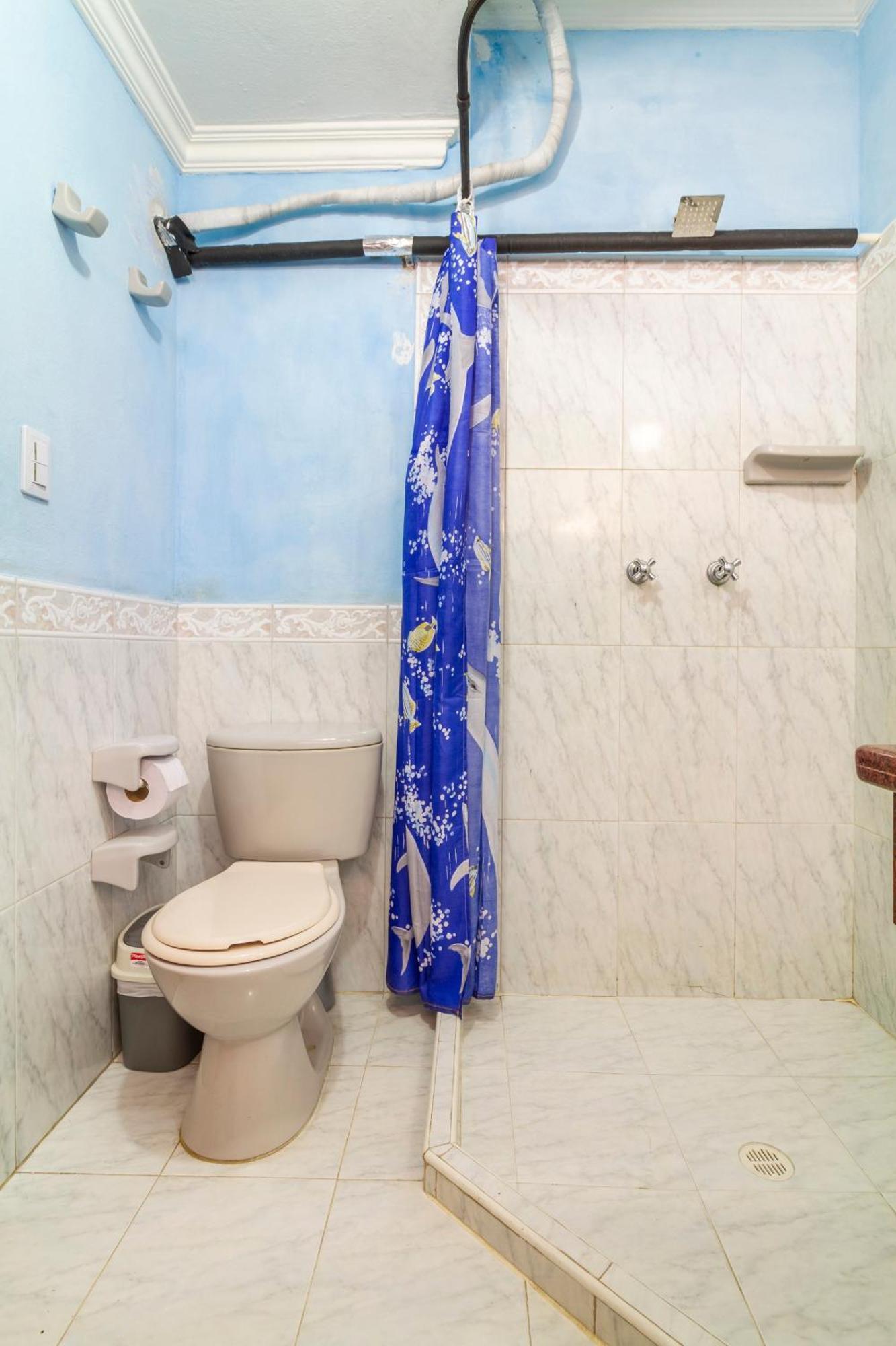 Hostal Cartagonova - Habitaciones Privadas Y Amplias Cerca A Zonas Turisticas Cartagena Екстер'єр фото