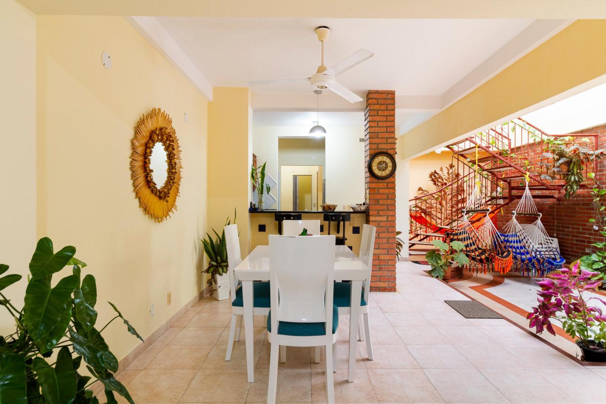 Hostal Cartagonova - Habitaciones Privadas Y Amplias Cerca A Zonas Turisticas Cartagena Екстер'єр фото