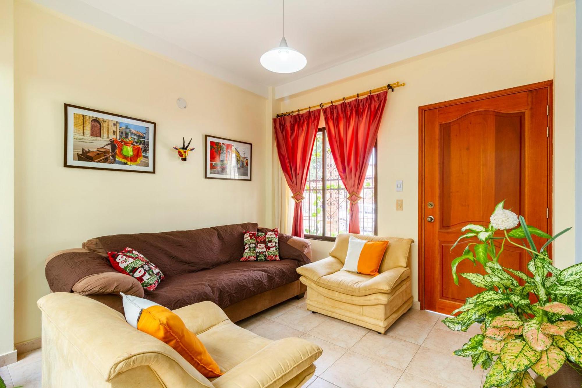 Hostal Cartagonova - Habitaciones Privadas Y Amplias Cerca A Zonas Turisticas Cartagena Екстер'єр фото